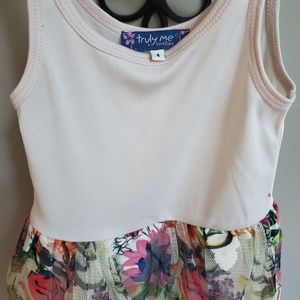 Girl's tulle dress